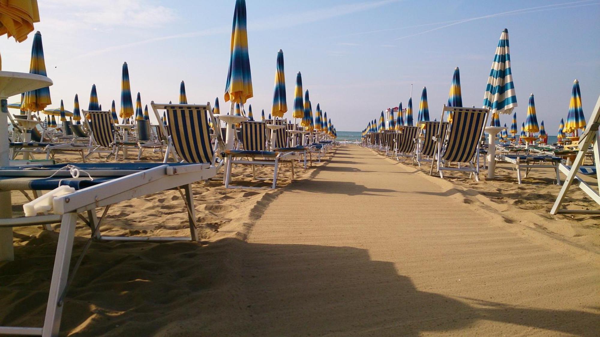 Hotel Madera Lido di Jesolo Buitenkant foto